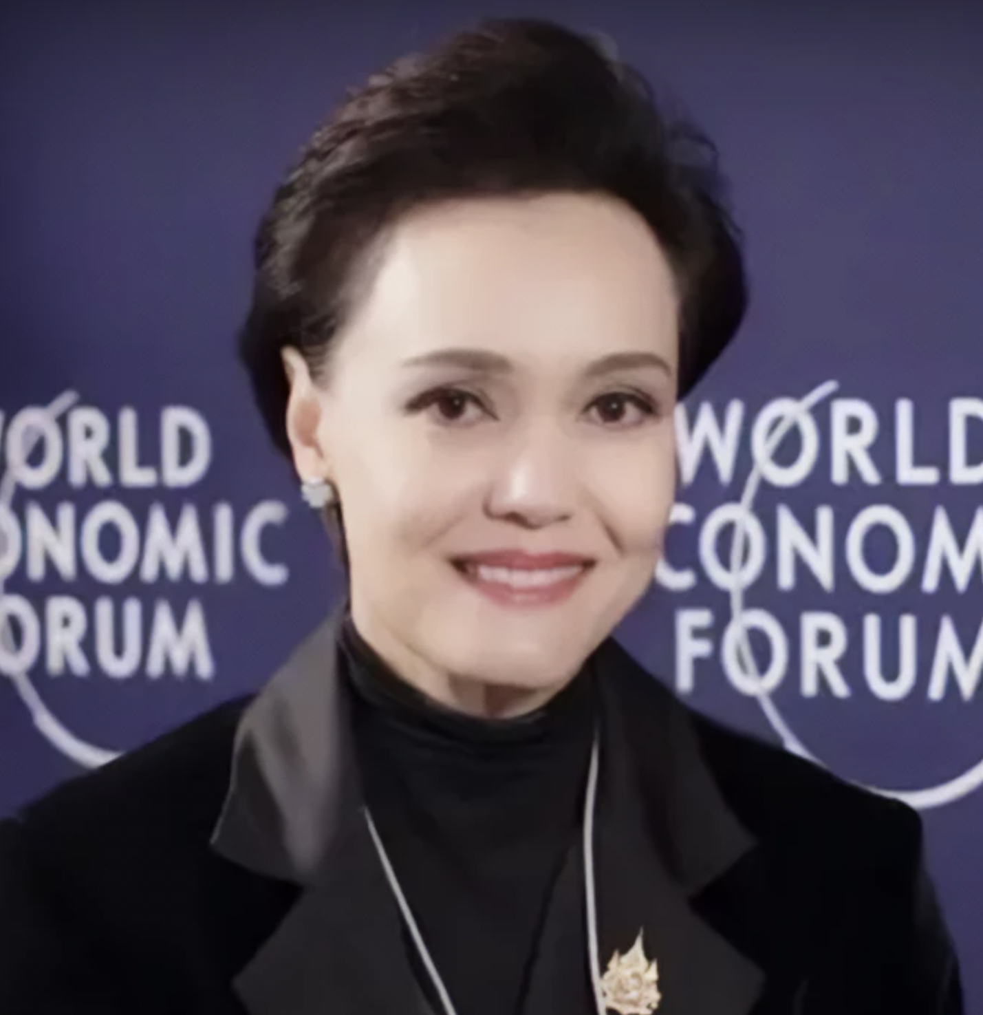 Thailand positions itself as partner to all in divided world