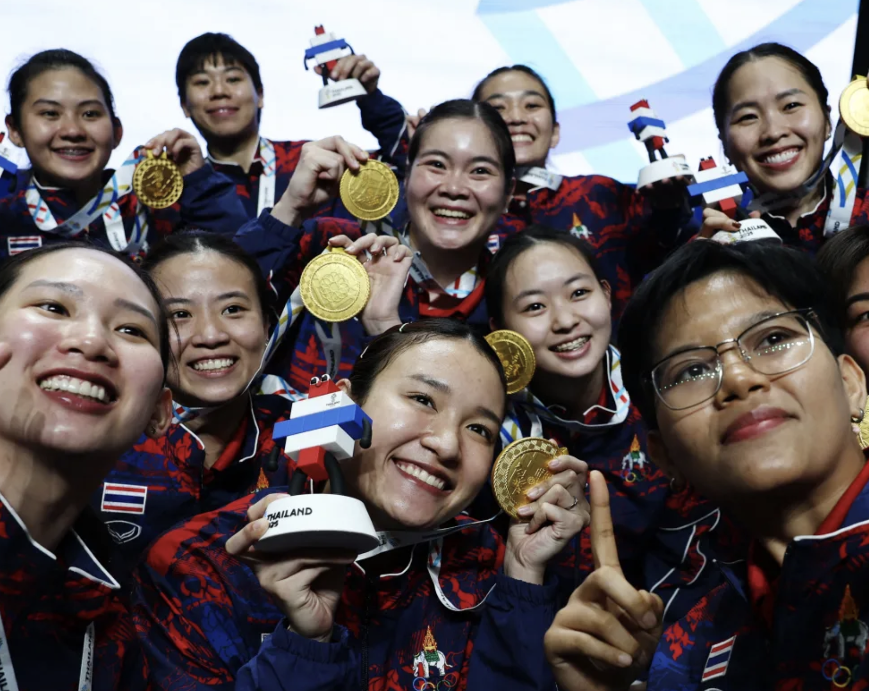 Thailand’s Women’s Badminton Team Makes History at SEA Games 2025